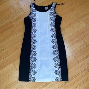 EUC Worthington petite sleeveless l dress slimming sides - midi knee length